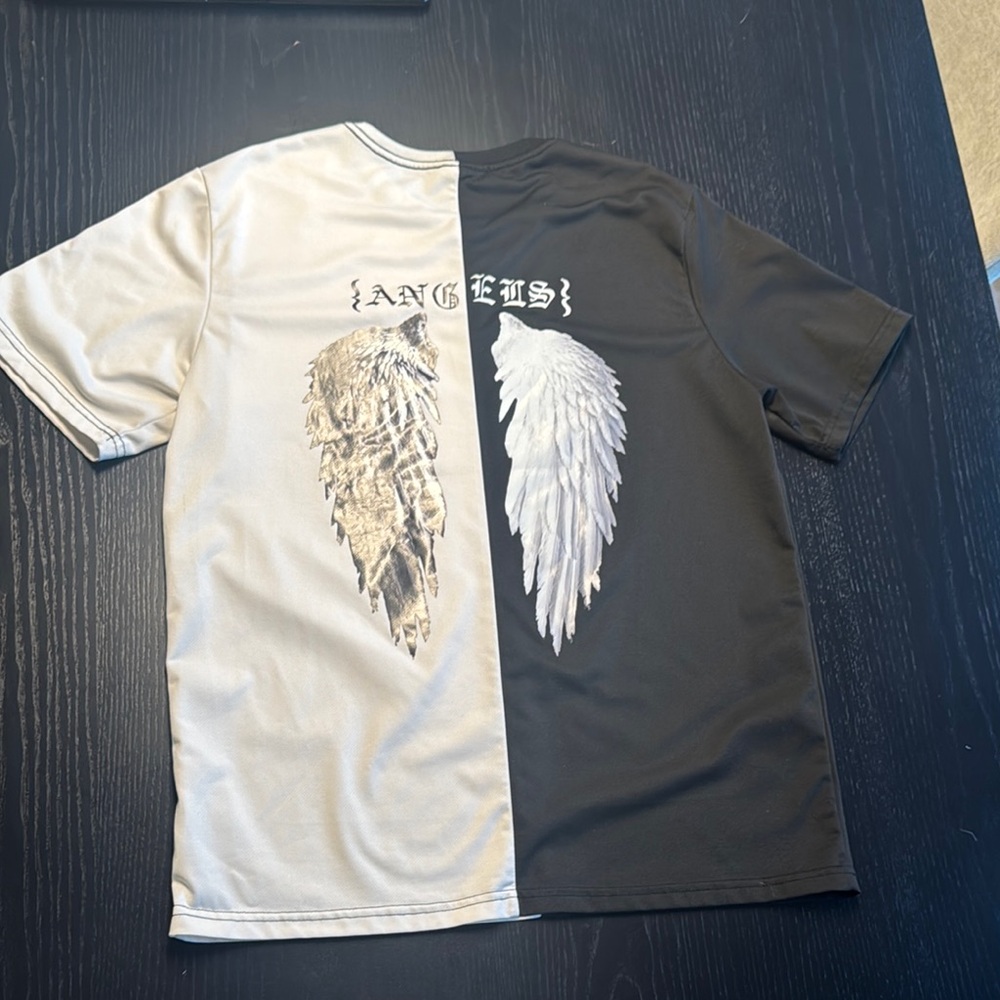 SHEIN Black and White Short Sleeve Tee with Wing Design
